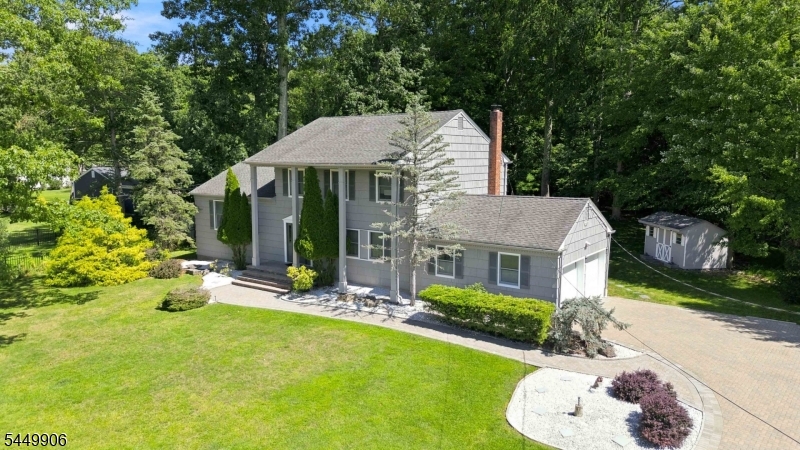 6 Meadowbrook Rd Property Photo 1
