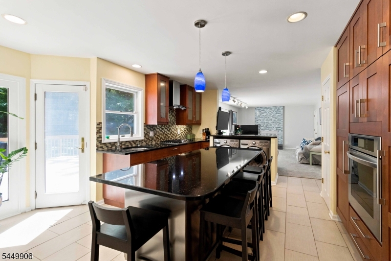 6 Meadowbrook Rd Property Photo 6