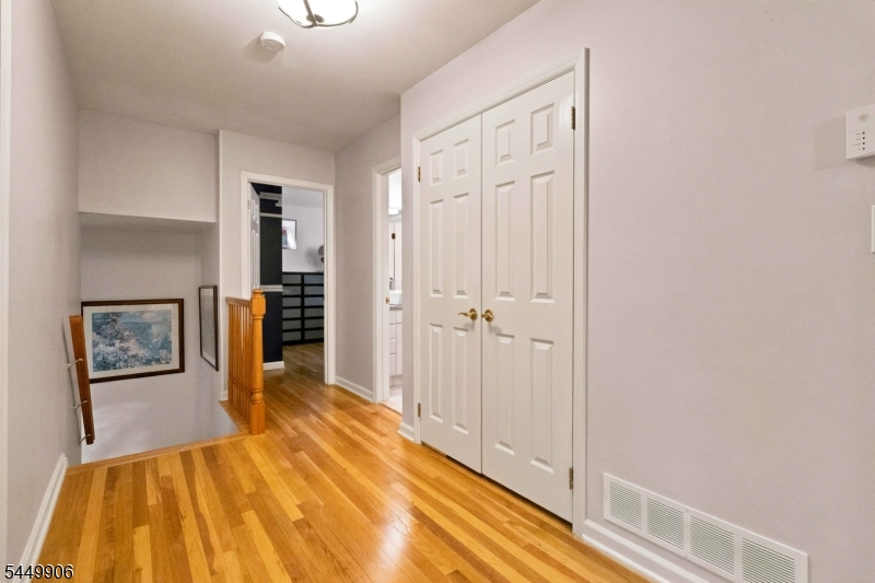 6 Meadowbrook Rd Property Photo 16