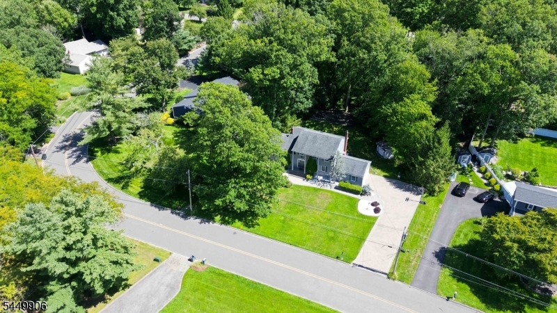 6 Meadowbrook Rd Property Photo 24