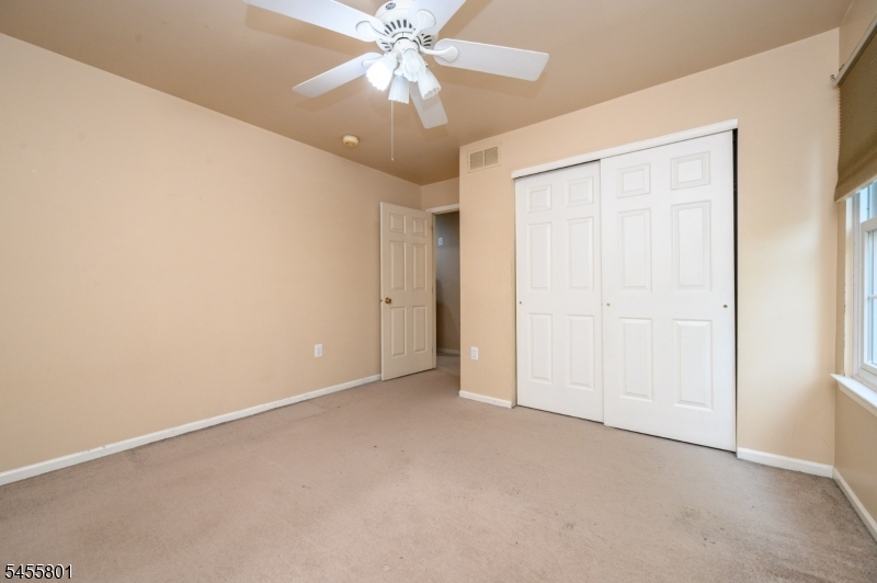 2 Garden Hills Dr Property Photo 19