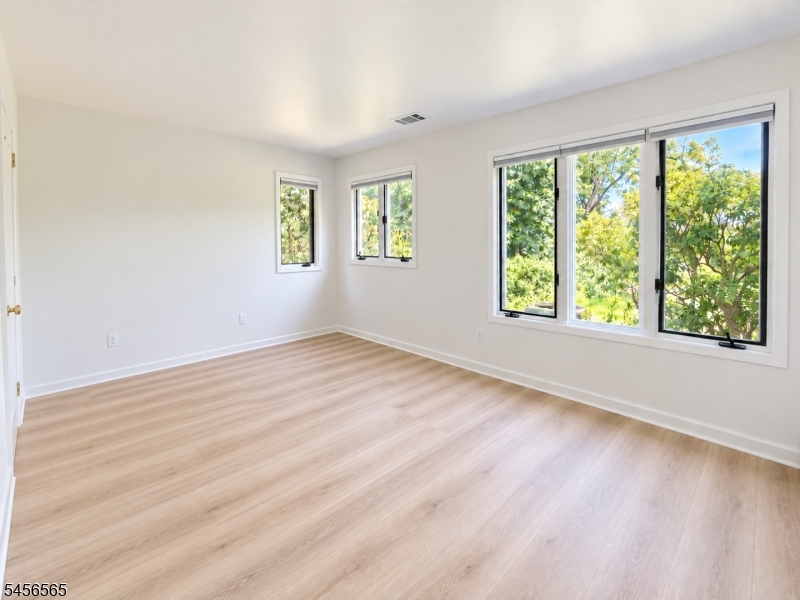 45 Augusta Drive Property Photo 12