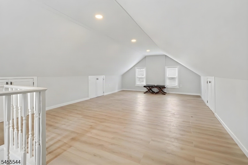 515 Walnut St Property Photo 34