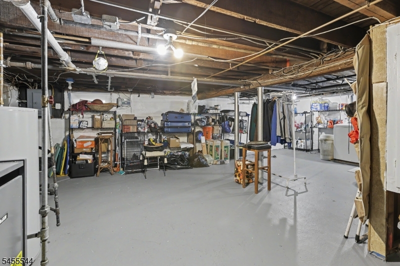 515 Walnut St Property Photo 36
