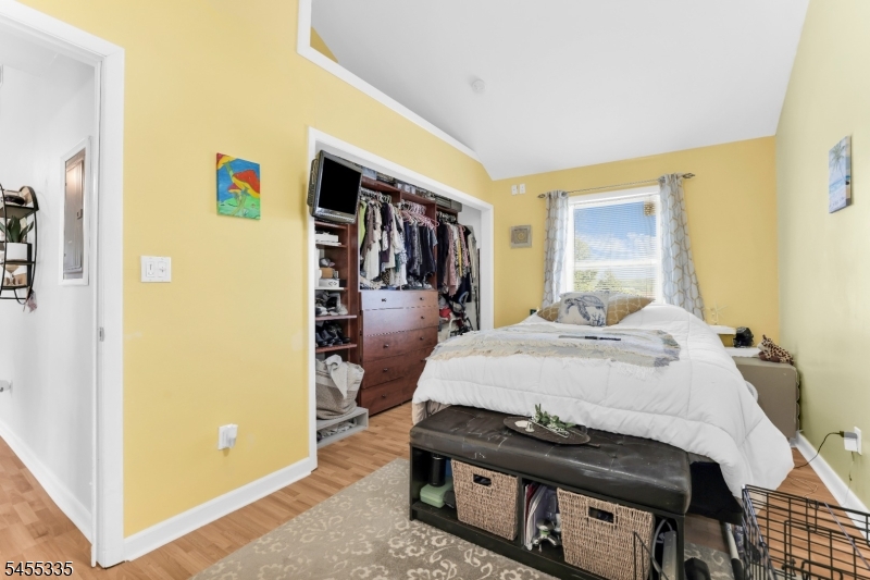212 Gordon Ave Property Photo 29