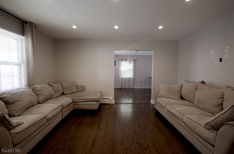 16 W Prospect St Property Photo 5