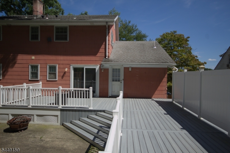 16 W Prospect St Property Photo 39