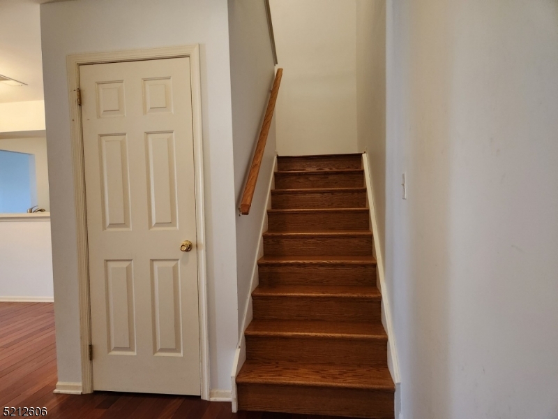 148 Vista Dr Property Photo 8