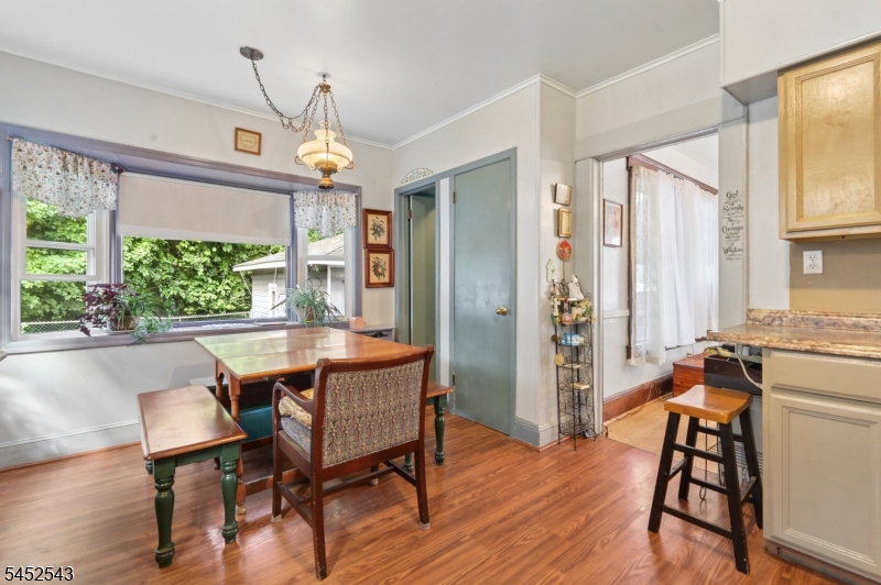 30 Brookside Ave Property Photo 11