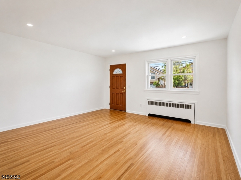 811 Hussa St Property Photo 5