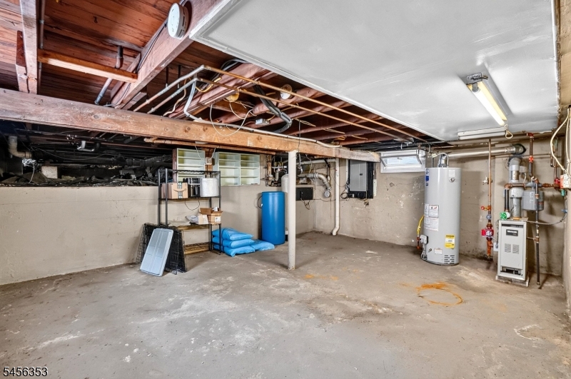 32 Merrie Trl Property Photo 16