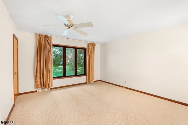 155 Buffalo Hollow Rd Property Photo 25