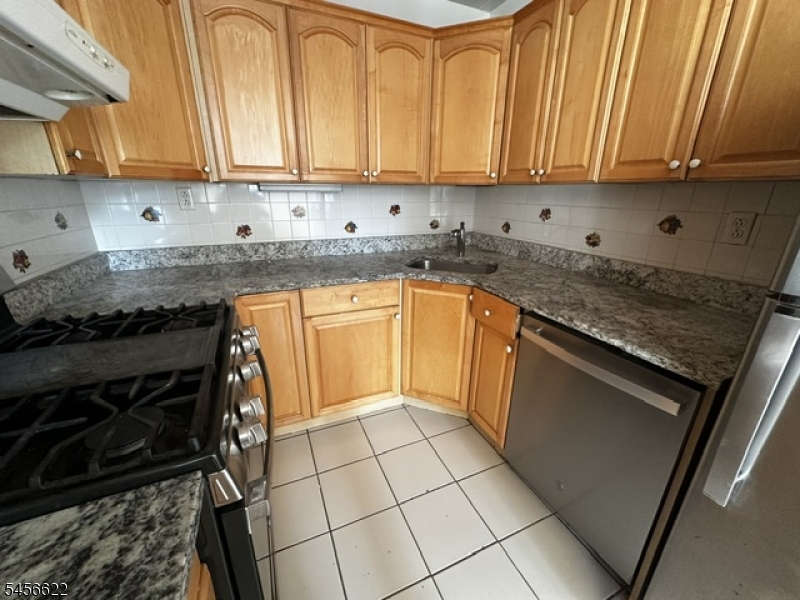 77 Prospect Ave I Property Photo 15