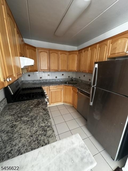 77 Prospect Ave I Property Photo 17