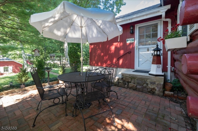24 Setting Sun Trl Property Photo 13