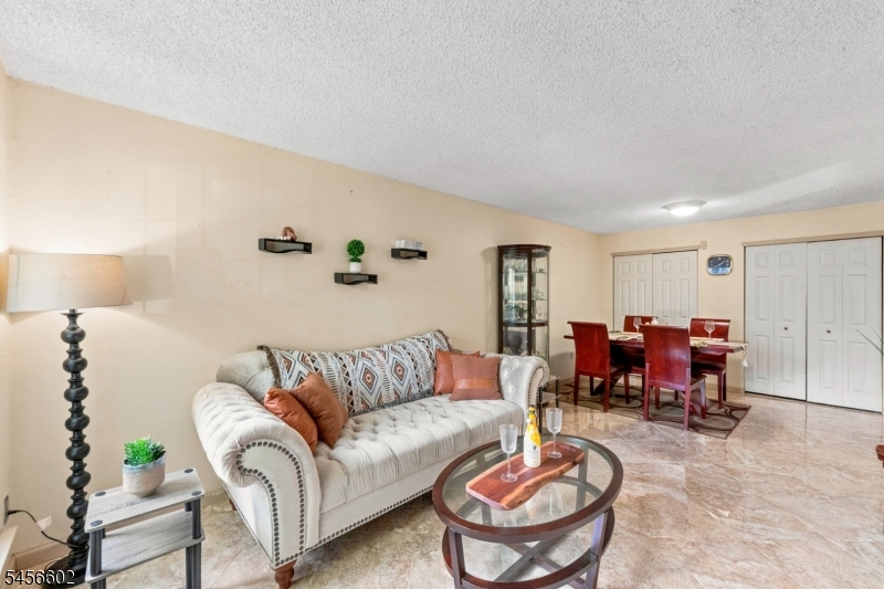 1338 Lavender Ct