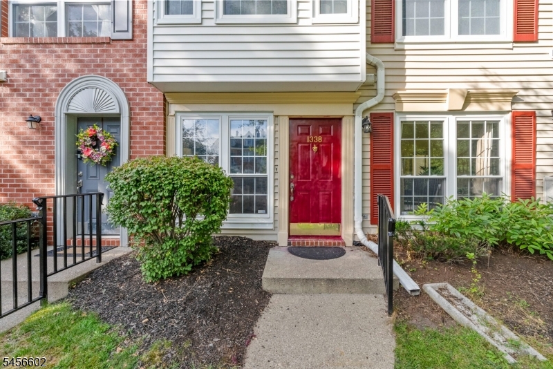 1338 Lavender Ct Property Photo 15