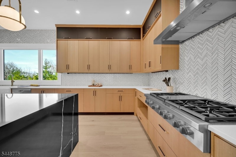 2 Barchester Way Property Photo 15