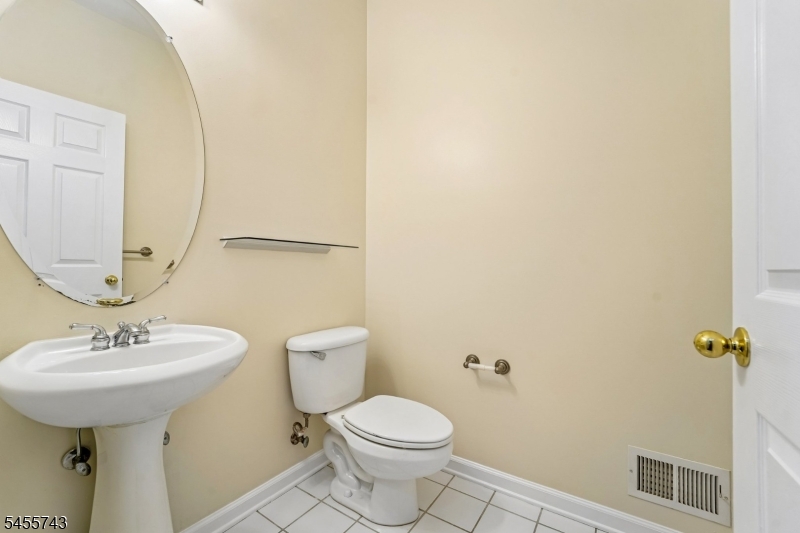 195 Levinberg Ln Property Photo 16