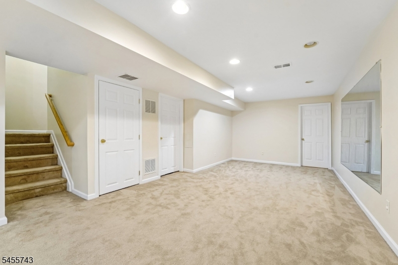195 Levinberg Ln Property Photo 33