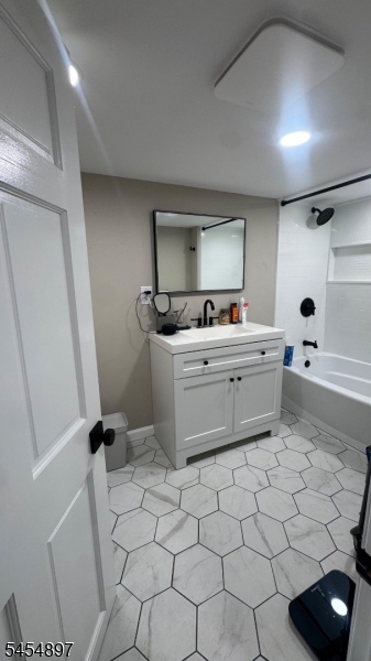 137 W End Ave Property Photo 12
