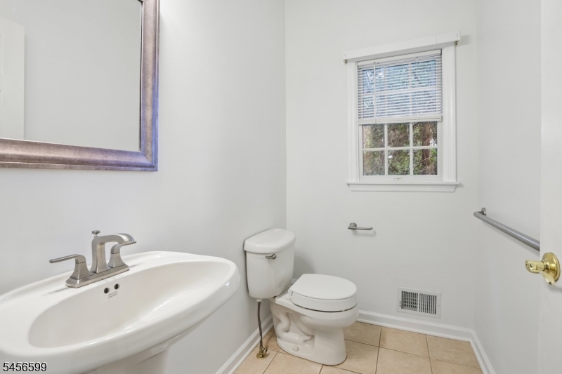 79 Stony Brook Rd Property Photo 21