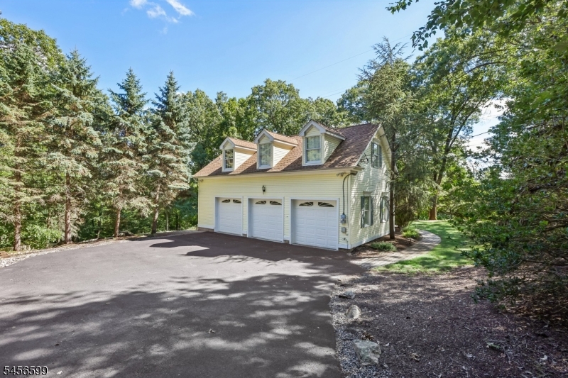 79 Stony Brook Rd Property Photo 49