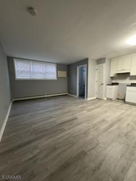 120 W 3rd Ave 3 Property Photo 2