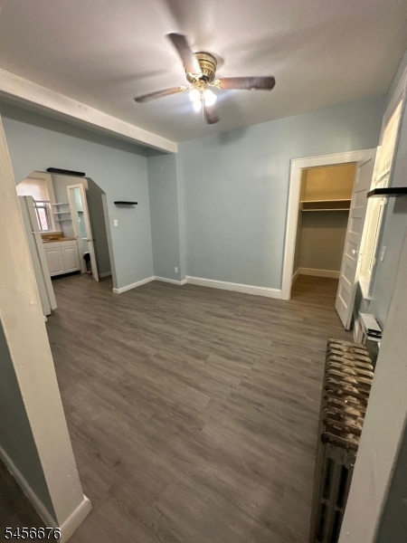 412 Broad St 1R 1R Property Photo 1