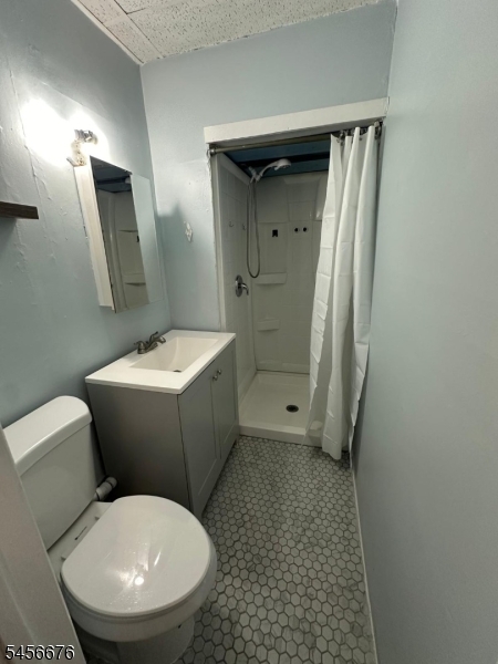 412 Broad St 1r 1r Property Photo 10
