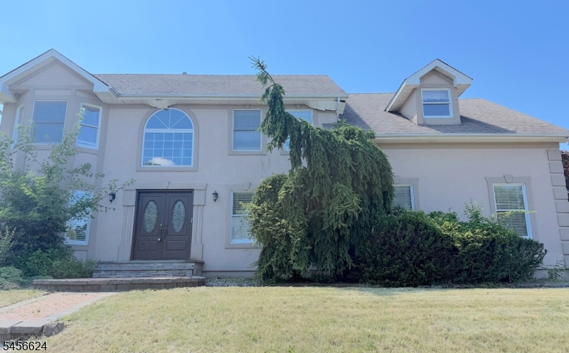 33 Mcguire Dr Property Photo 1