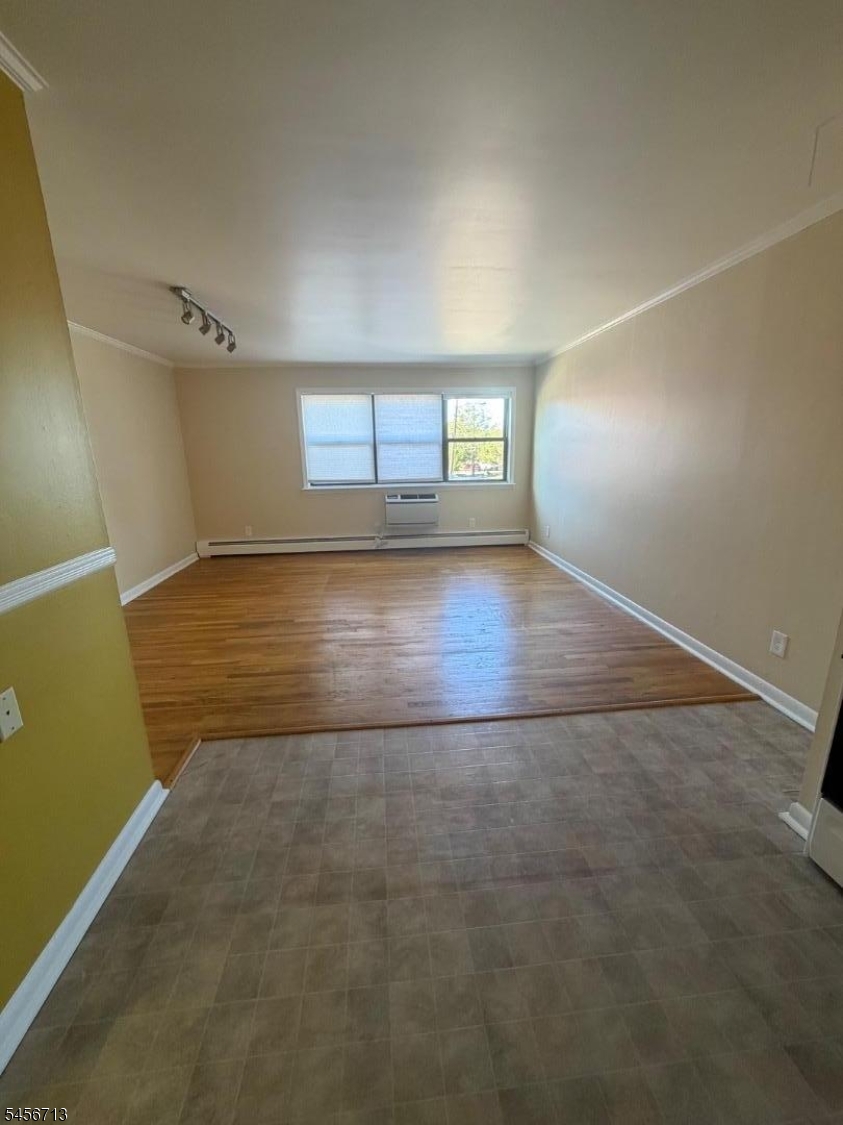 45 Hussa Street, Unit 14 14 Property Photo 2