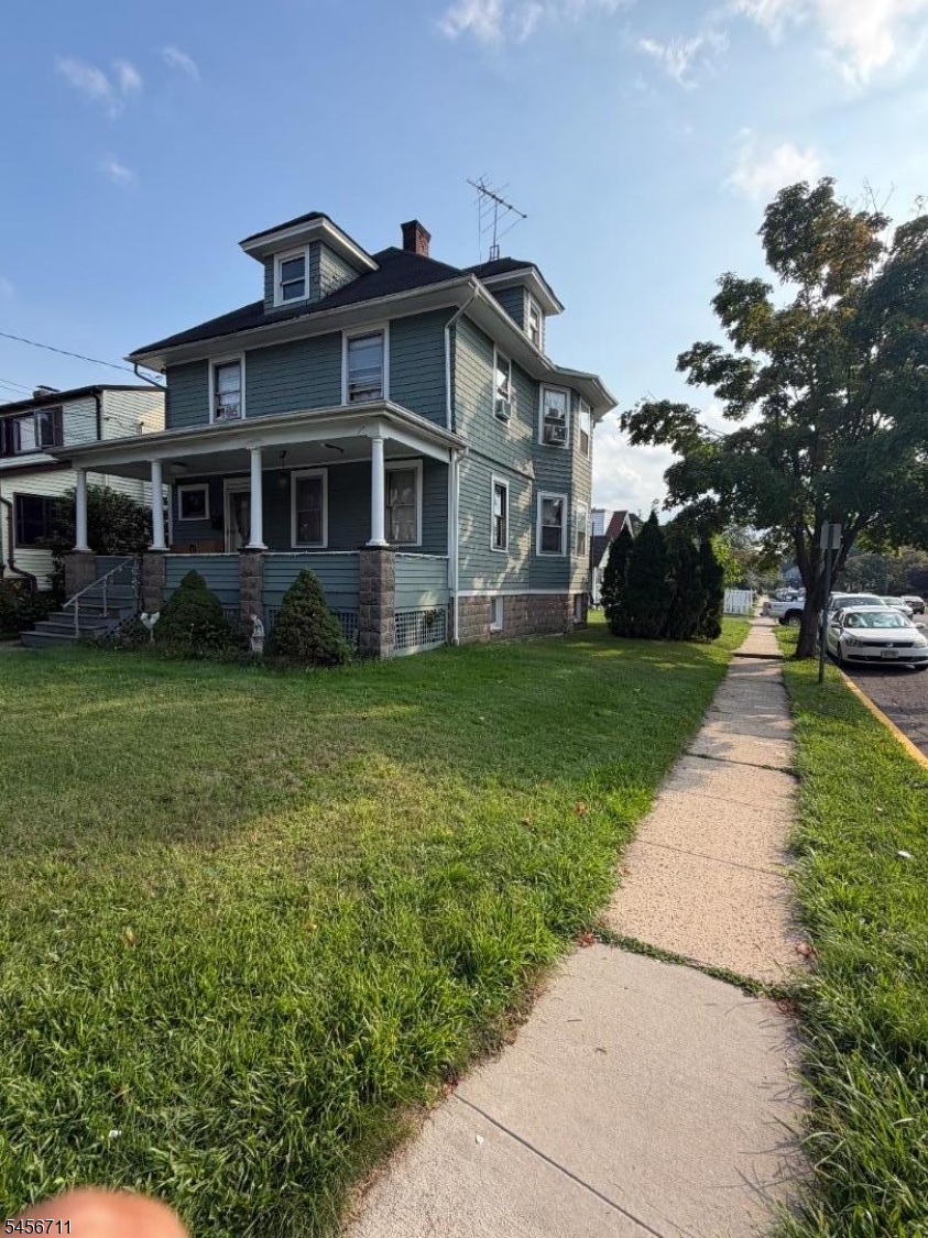 269 Watchung Ave Property Photo 4