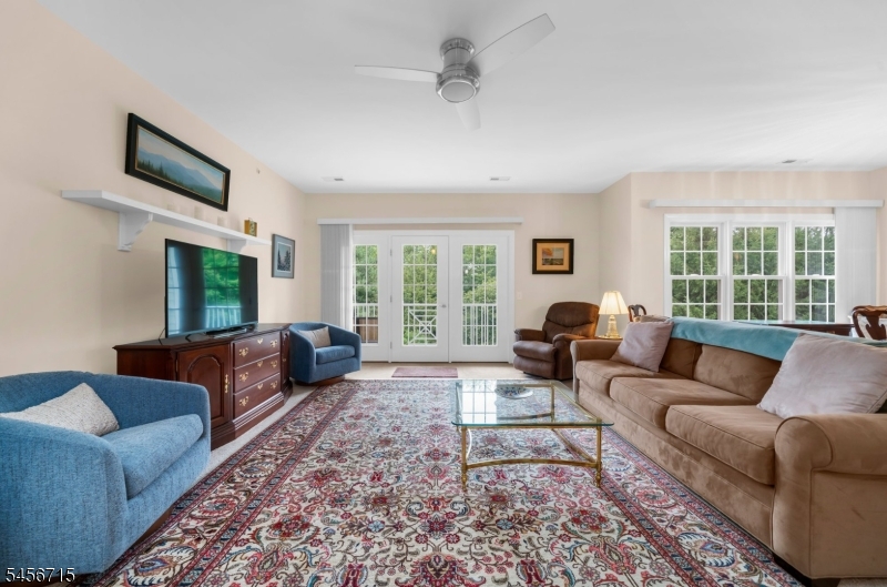 1325 Berry Farm Rd Property Photo 10