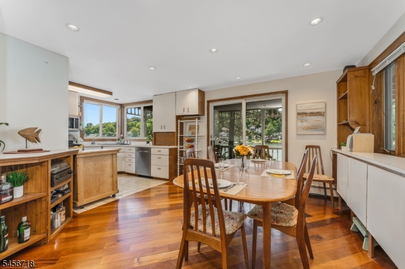 90 Ithanell Rd Property Photo 13