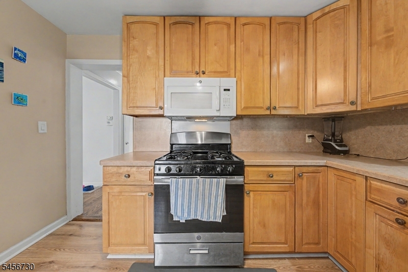 114 Warhol Ave Property Photo 7