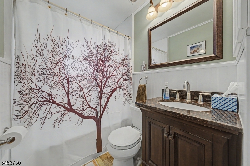 114 Warhol Ave Property Photo 10