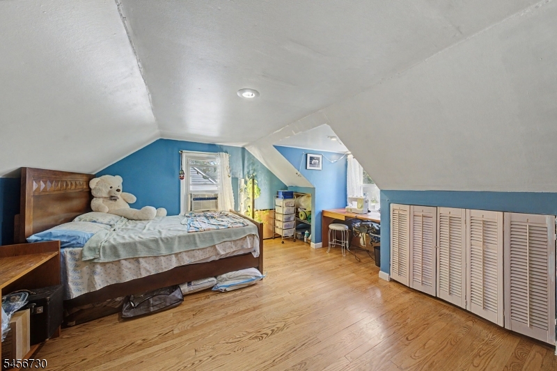 114 Warhol Ave Property Photo 18