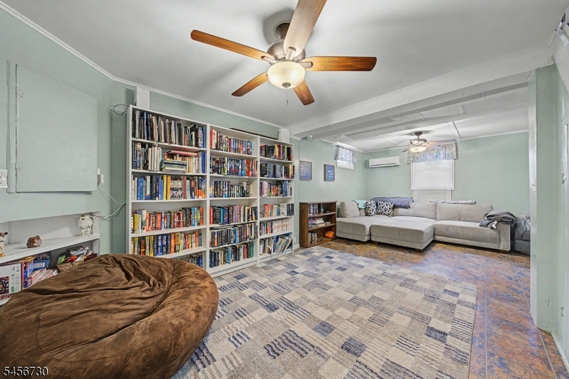114 Warhol Ave Property Photo 21