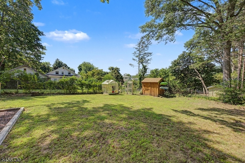 114 Warhol Ave Property Photo 35