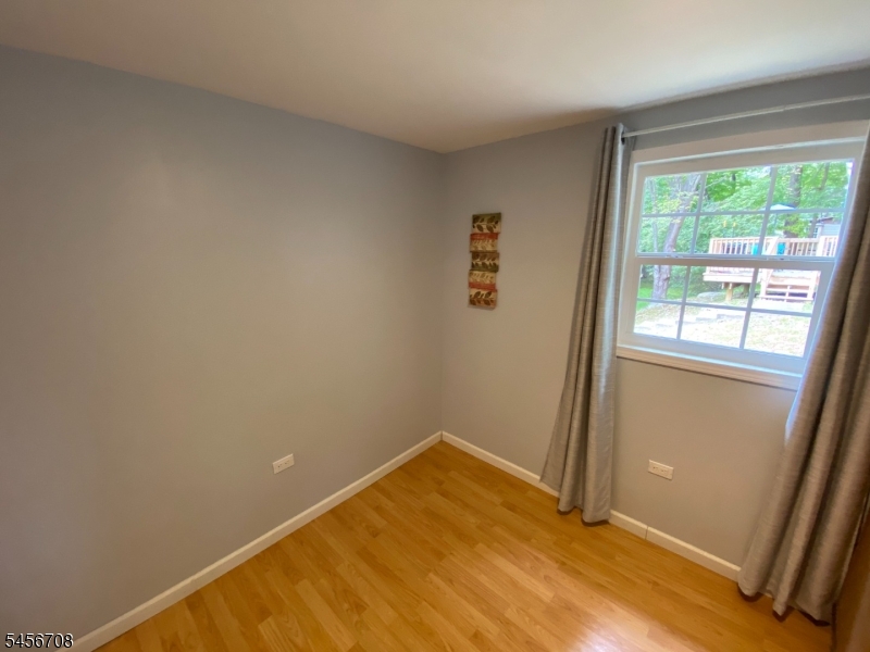 54 Northwood Dr Property Photo 19