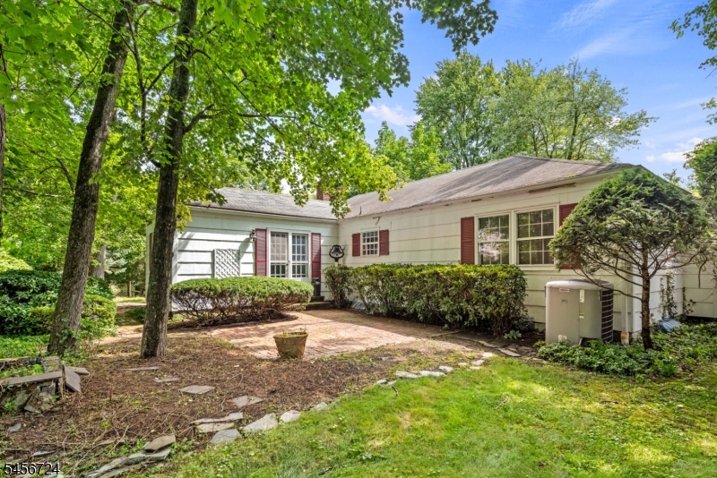 7 Fox Chase Ln Property Photo 19