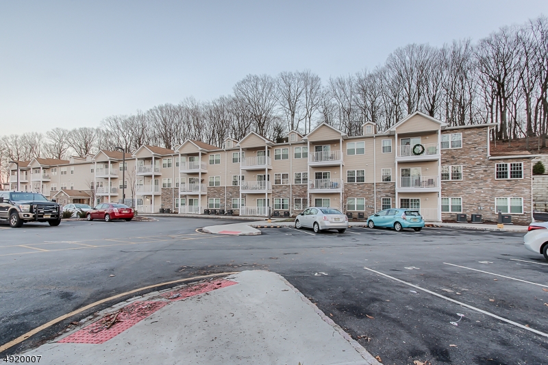 2889 State Route 10 1208 Property Photo 15