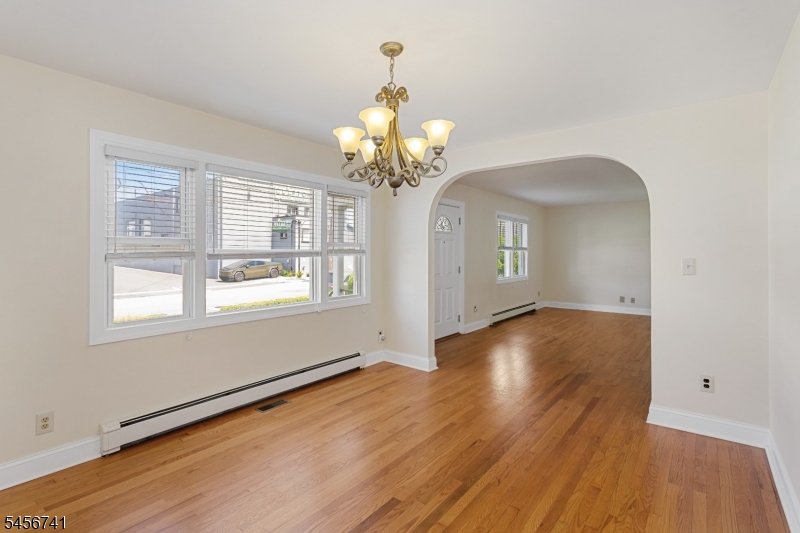 418 President St Property Photo 9