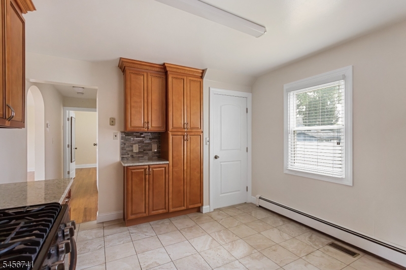418 President St Property Photo 14