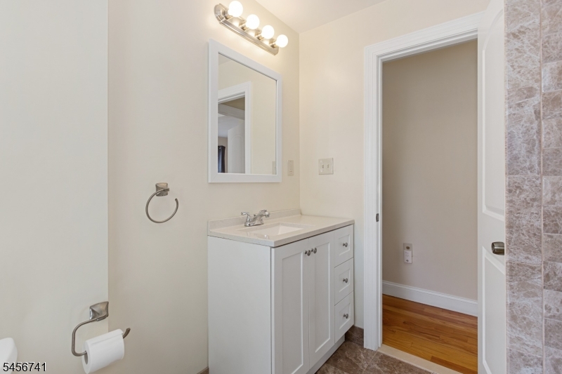 418 President St Property Photo 17