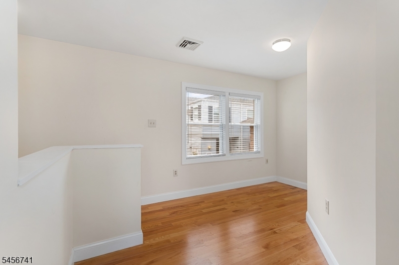 418 President St Property Photo 21