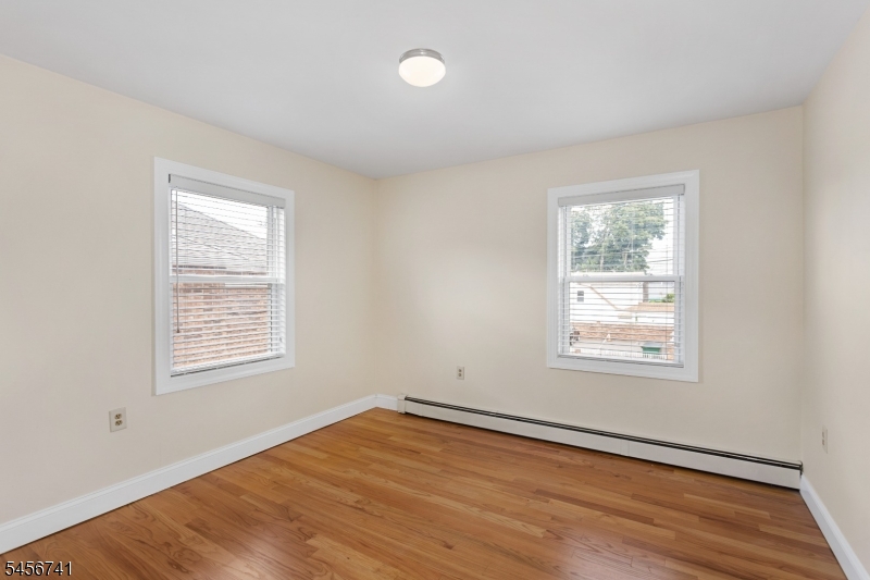 418 President St Property Photo 23