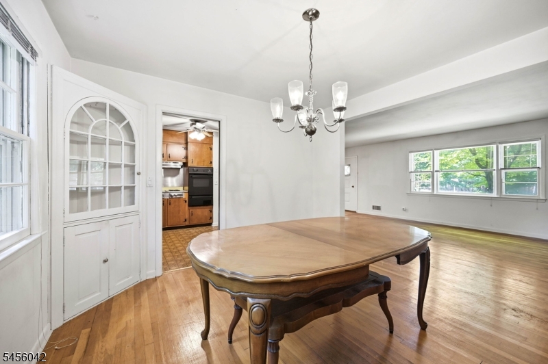 472 Cedar Hill Ave Property Photo 18