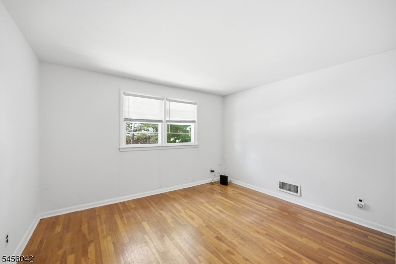 472 Cedar Hill Ave Property Photo 34